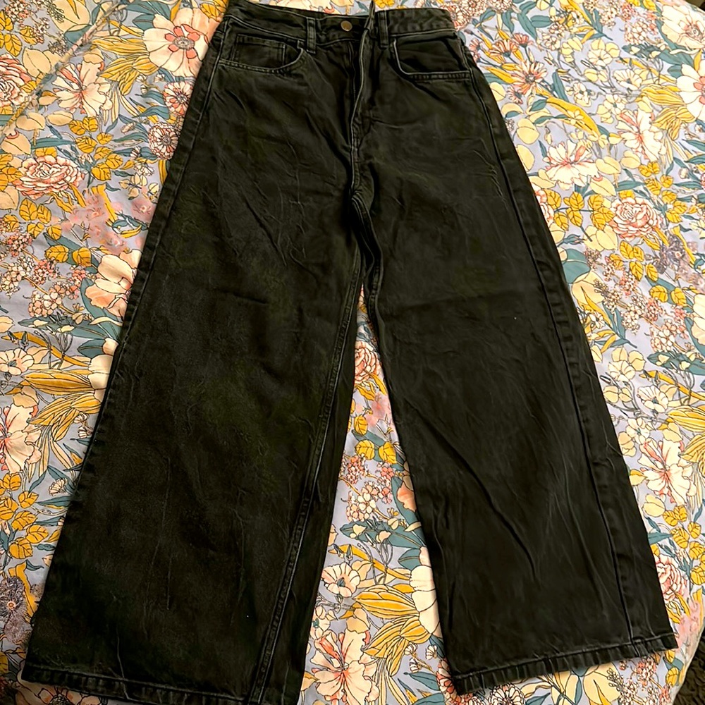 Reclaimed Vintage 3 quarters high waisted jeans